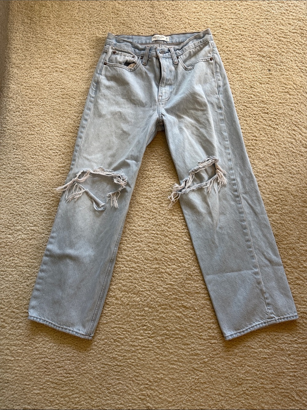 Light Wash Distressed Ripped Knee Straight Leg Jeans